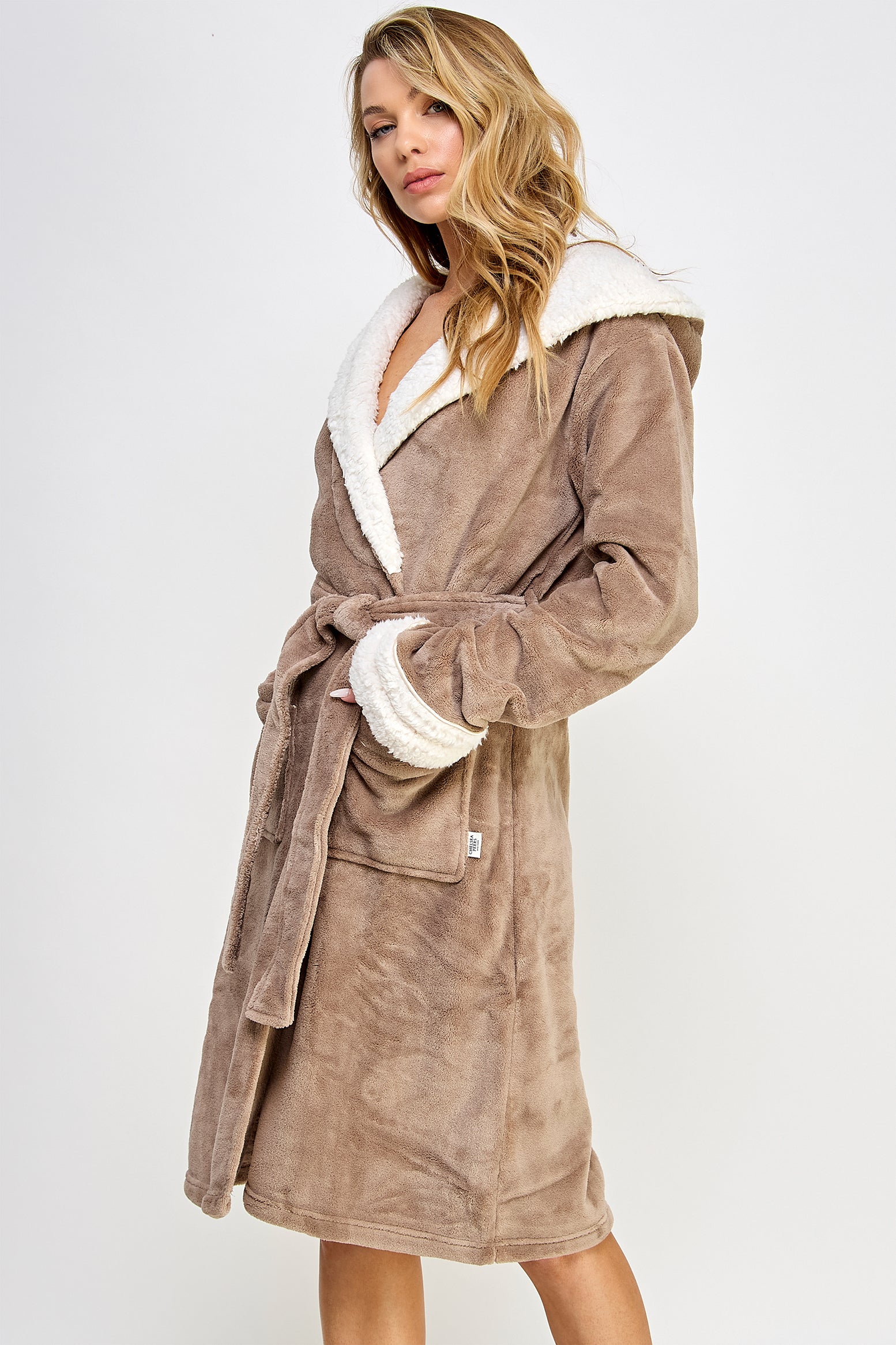 Chic Plush Cozy Fleece Sydney Robe Brown
