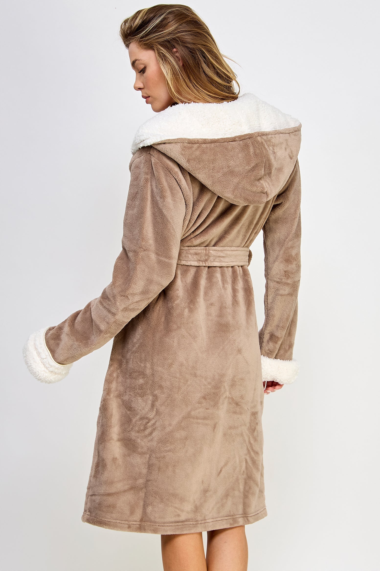 Chic Plush Cozy Fleece Sydney Robe Brown