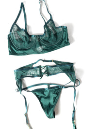 Oh La La Cheri Joyce Gartered Bra Set