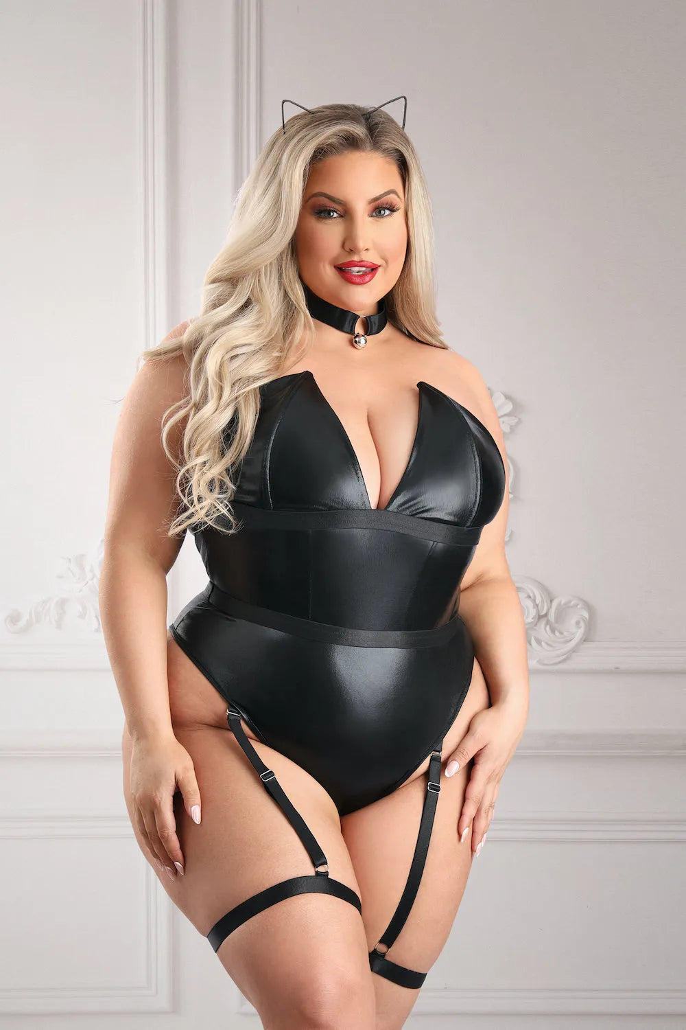 Fantasy Curve Play Untamed Cat Costume Set