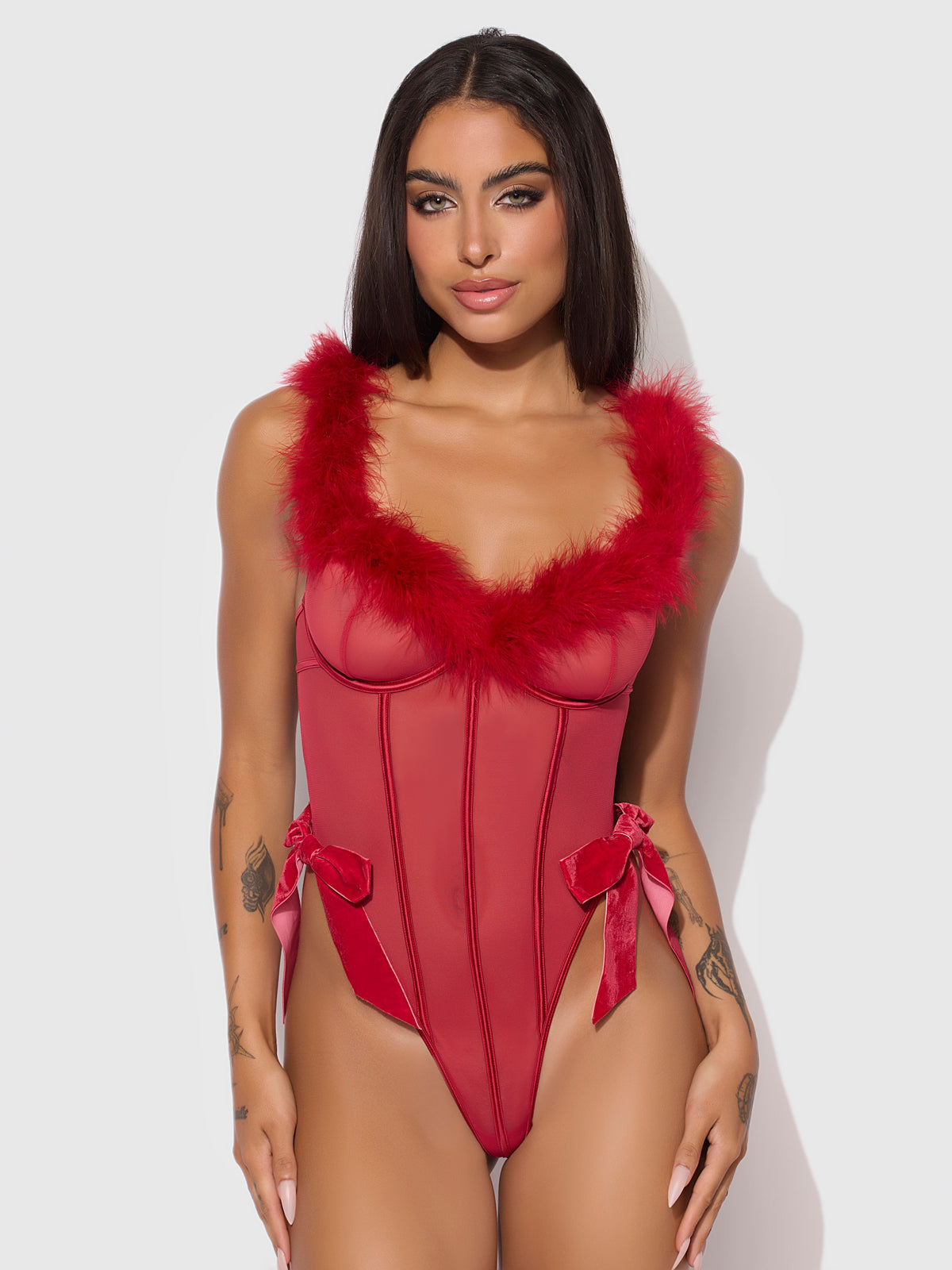 Marilyn Mesh & Feathers Teddy Crimson Red