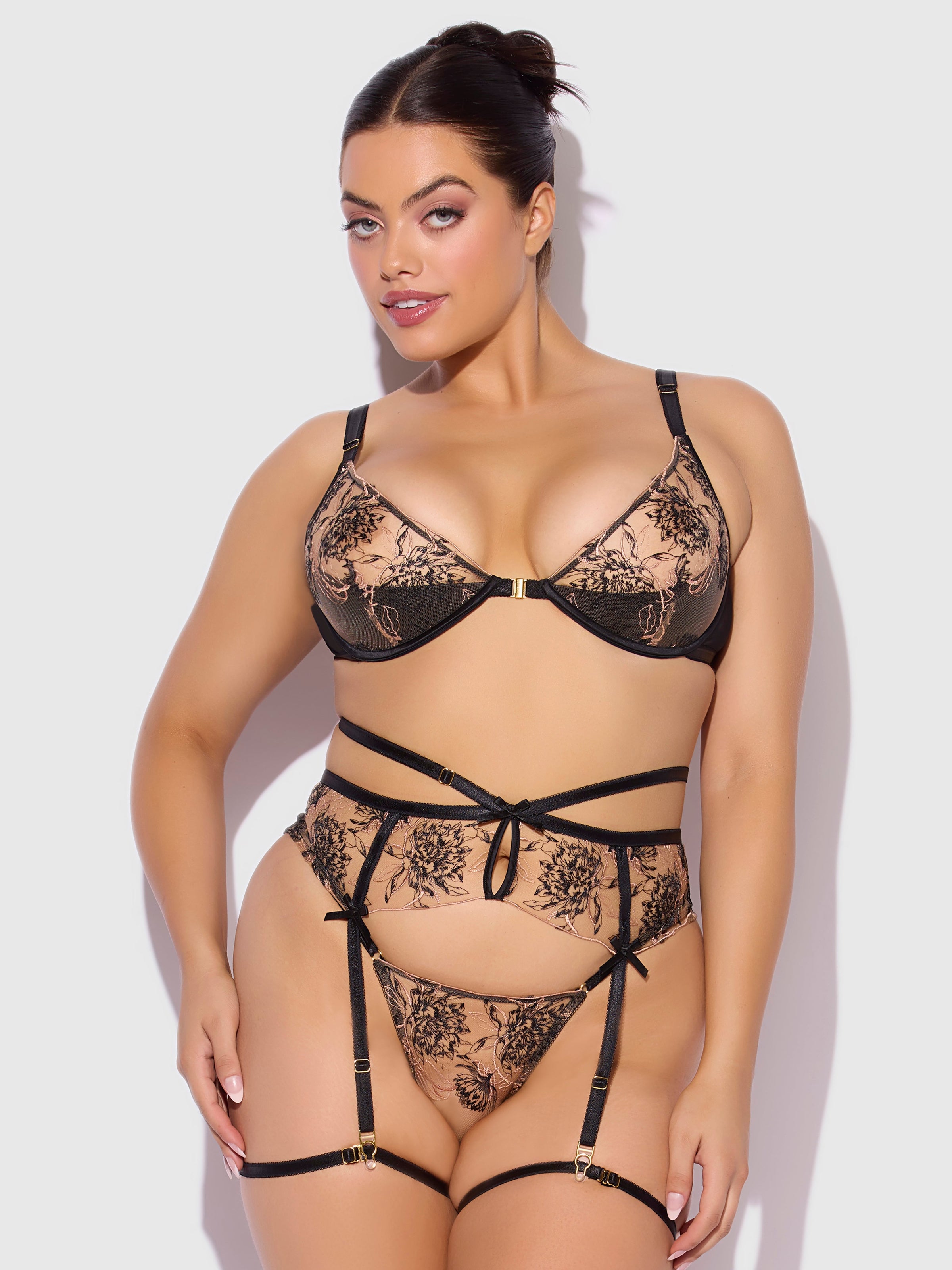 Delilah Embroidered Sheer Bra Set Black/Taupe