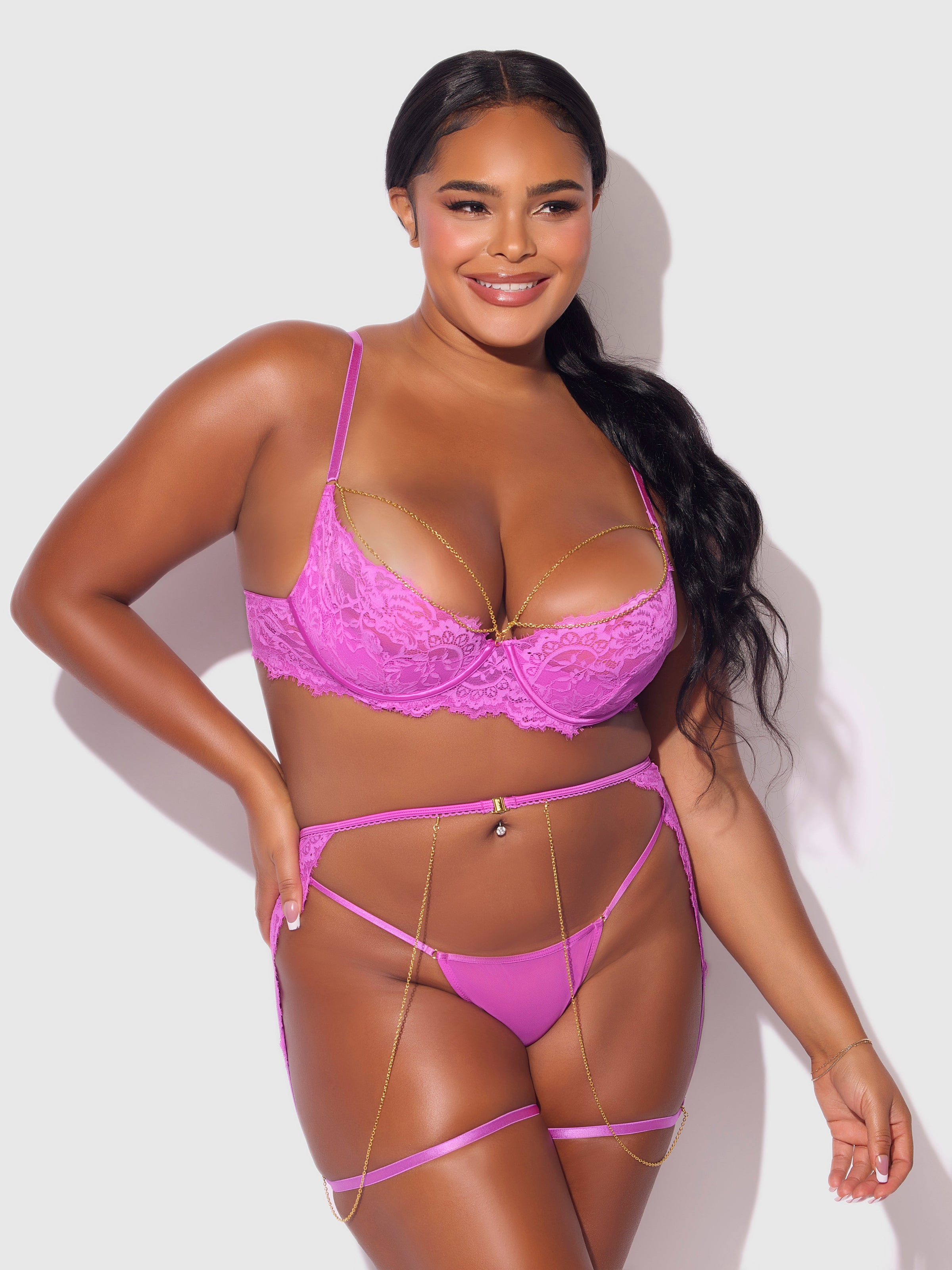 Reanna Lace & Chain Garter Bra Set Pink