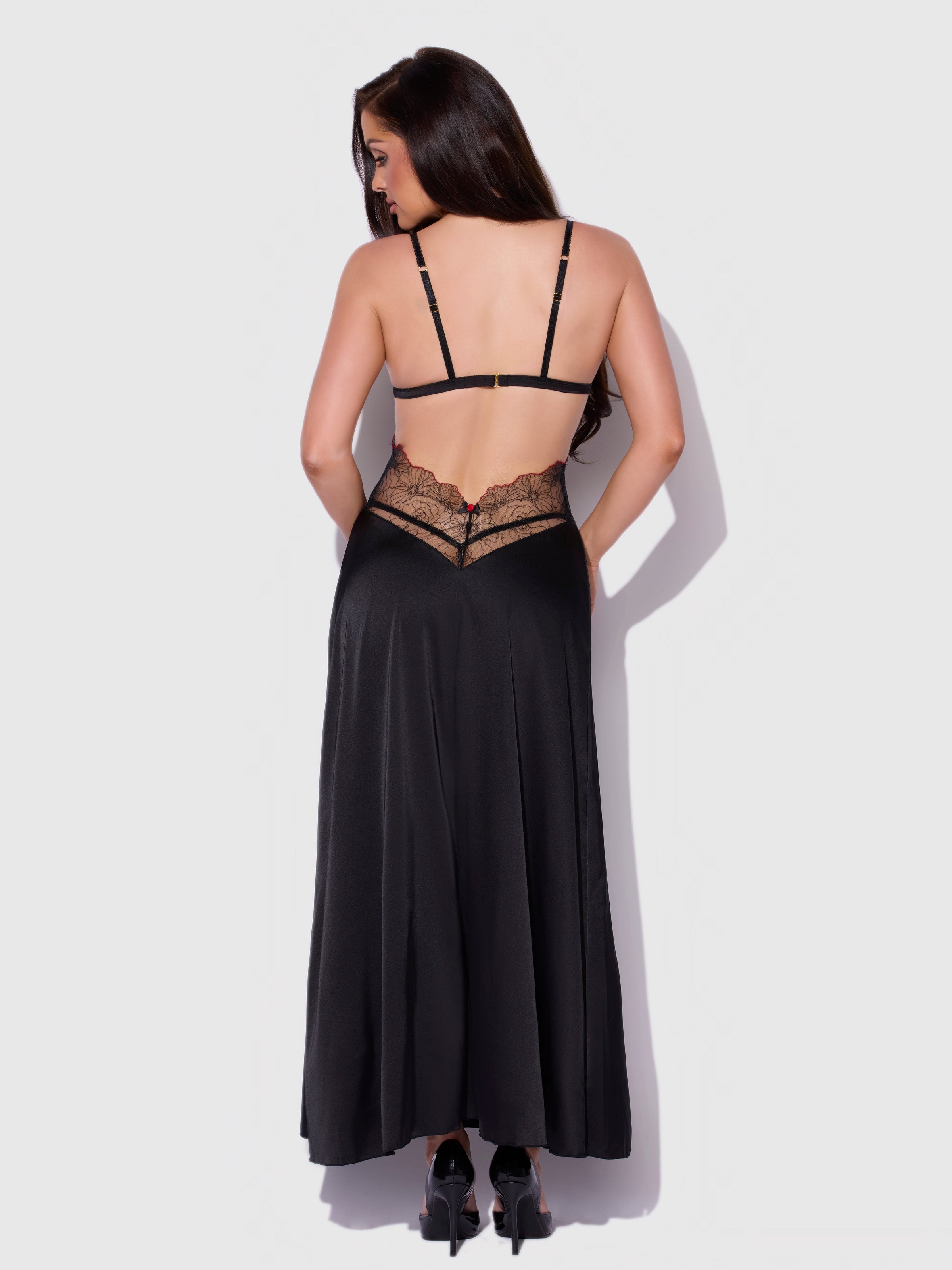 Ilena Embroidered Tulle Triangle Top Long Gown - House of Desire