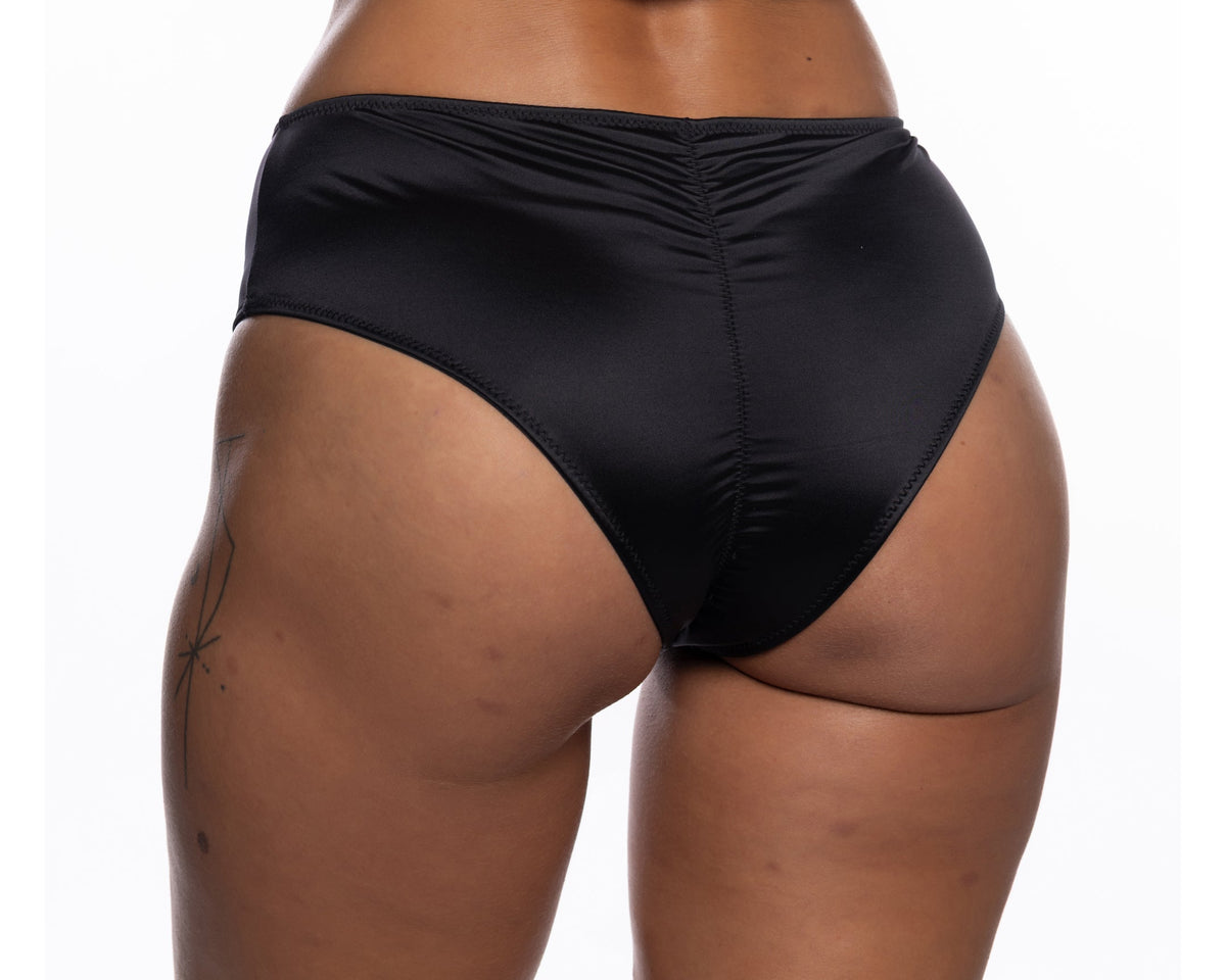 Essentials Shorts Black