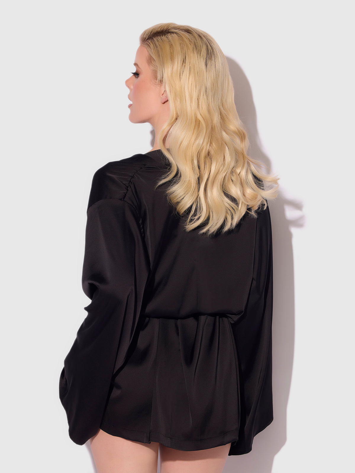 Brigeta Short Satin Robe Black