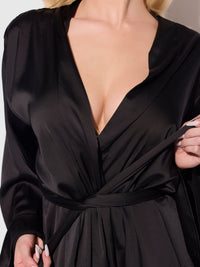 House of Desire Brigeta Short Satin Robe Black