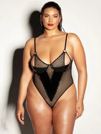 Oh la la Cheri Curvy Frisky Fishnet Peek-A-Boo Teddy Black-Rebel Romance