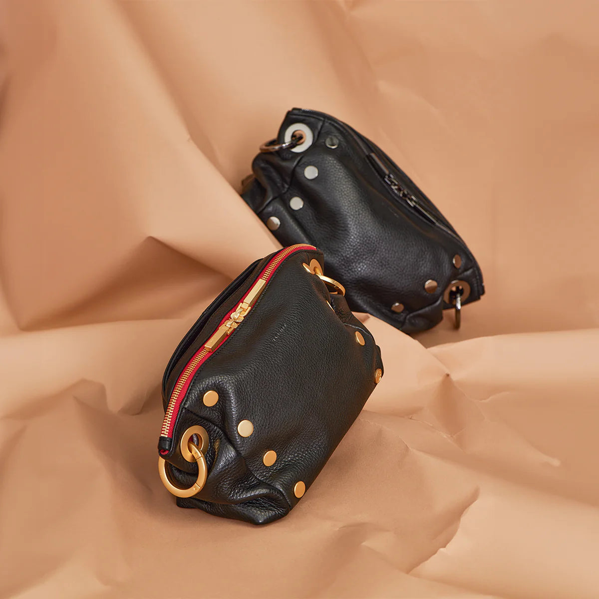 Hammitt Daniel Sml Leather Crossbody Clutch Bag Black/Gunmetal-Rebel Romance