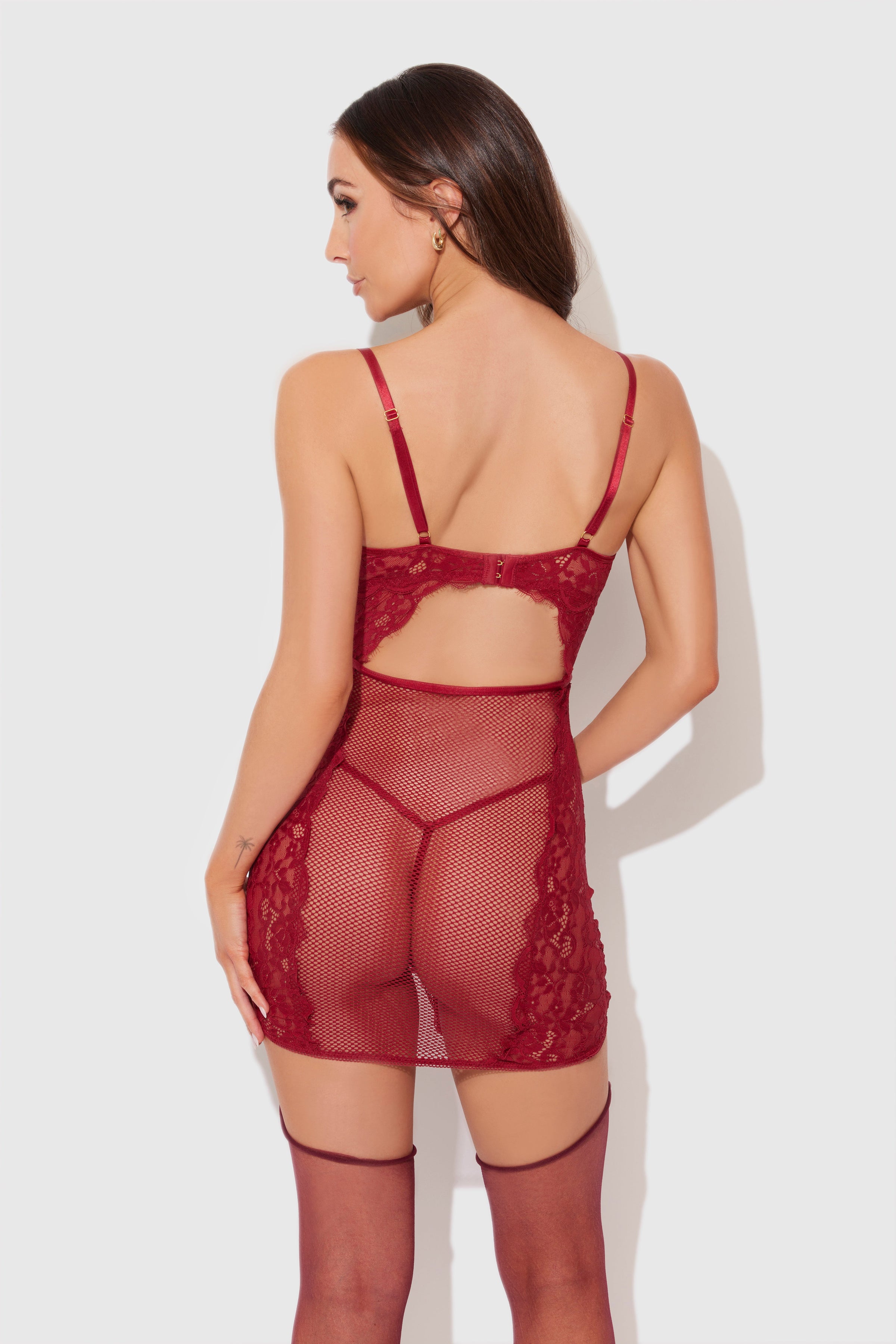 House of Desire Dezi Lace & Chain Chemise Set Rhubarb