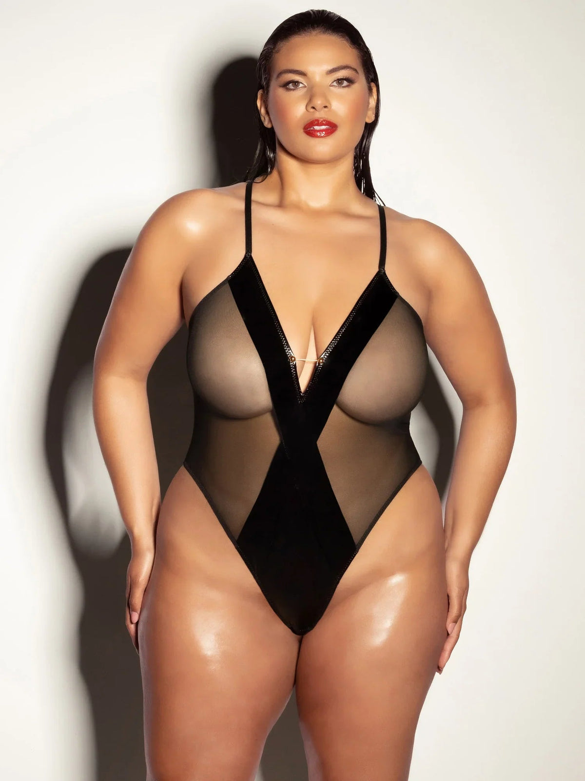 Oh la la Cheri Curvy Finesse Sheer Teddy Vinyl Black-Rebel Romance
