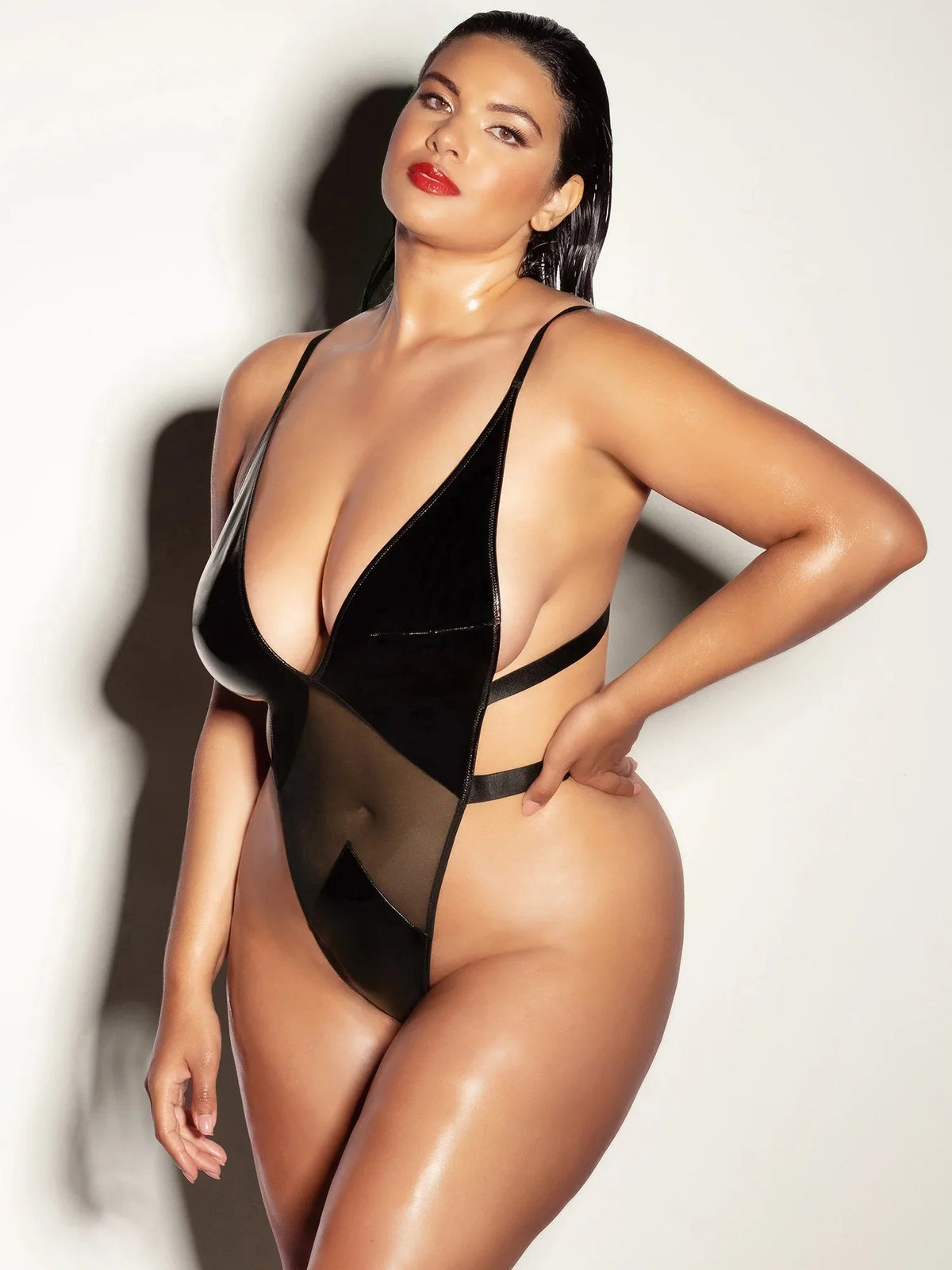 Oh la la Cheri Curvy Limitless Teddy Vinyl Black-Rebel Romance
