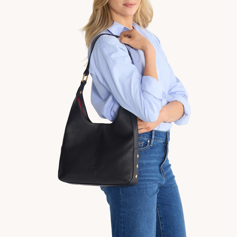 Tim Med Leather Hobo Handbag Black/Brushed Gold