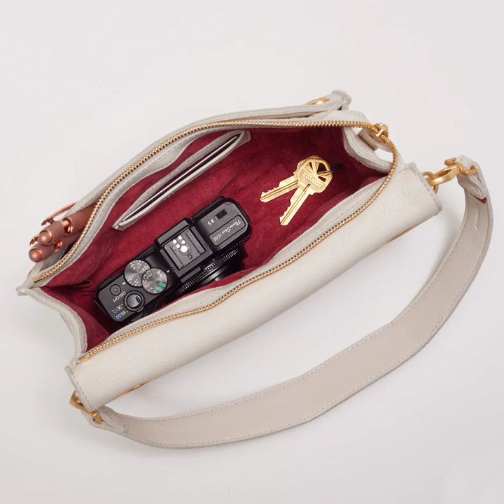 Hammitt Montana Leather Clutch Lrg Handbag Calla Lily White/Brushed Gold