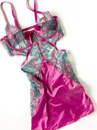 Oh la la Cheri Rosie Floral Rose Embroidery Underwire Babydoll