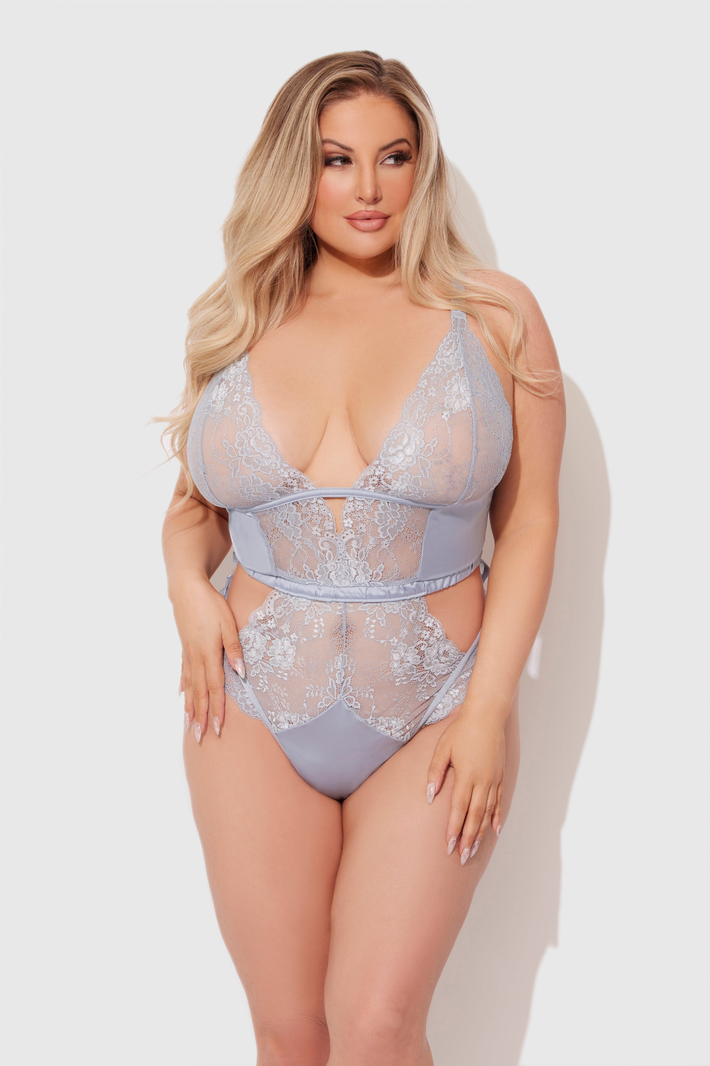 House of Desire Sienna Satin & Lace Wireless Teddy